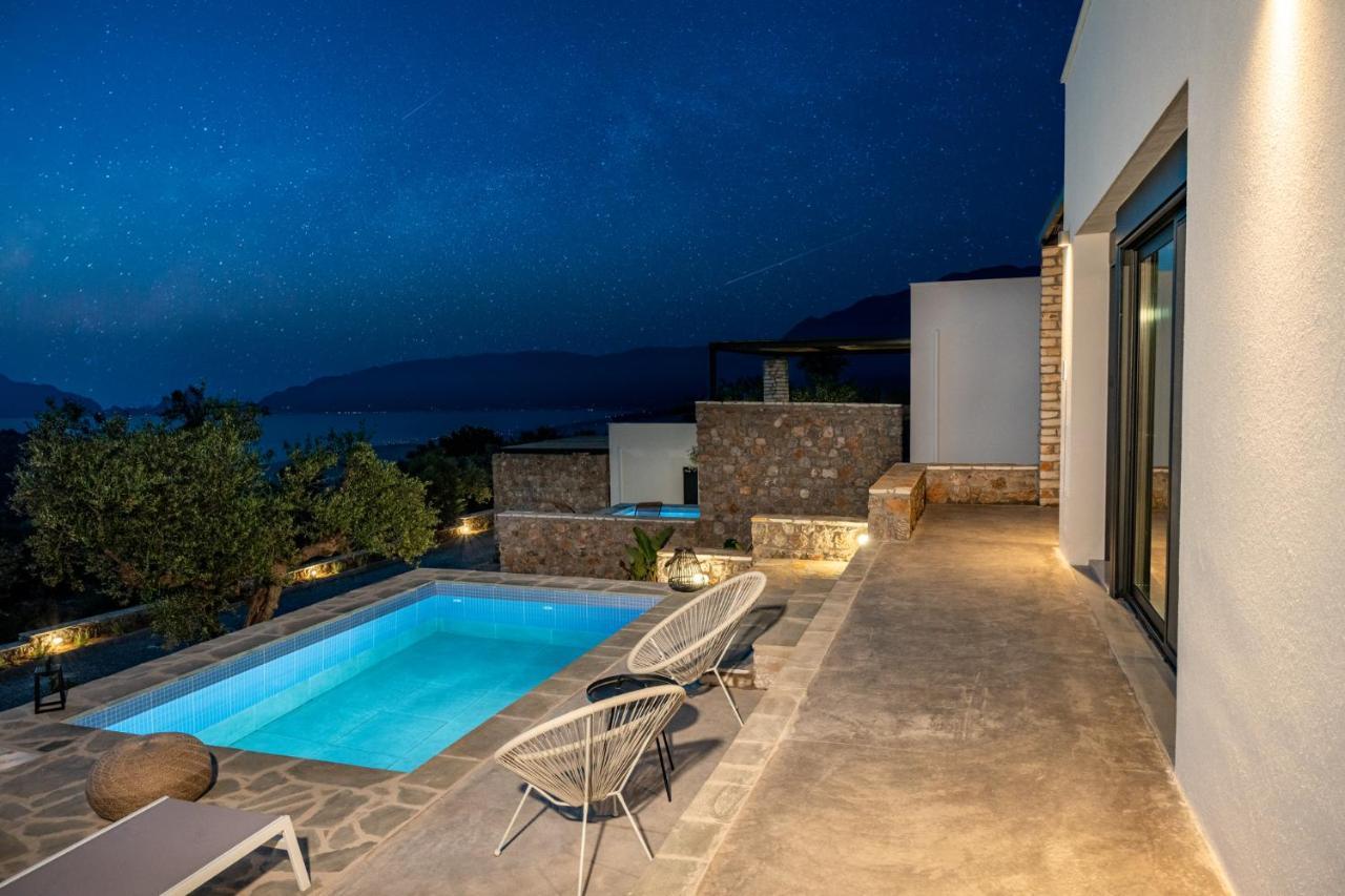 Casatino Villas Kalianeika 外观 照片